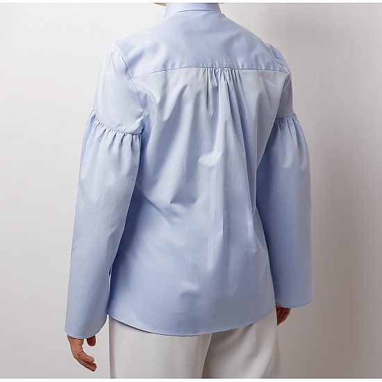 Blue shirt with puffy sleeves ZETA 4